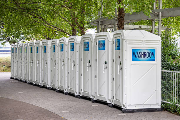 Best Temporary restroom rental  in Sixteen Mile Stand, OH